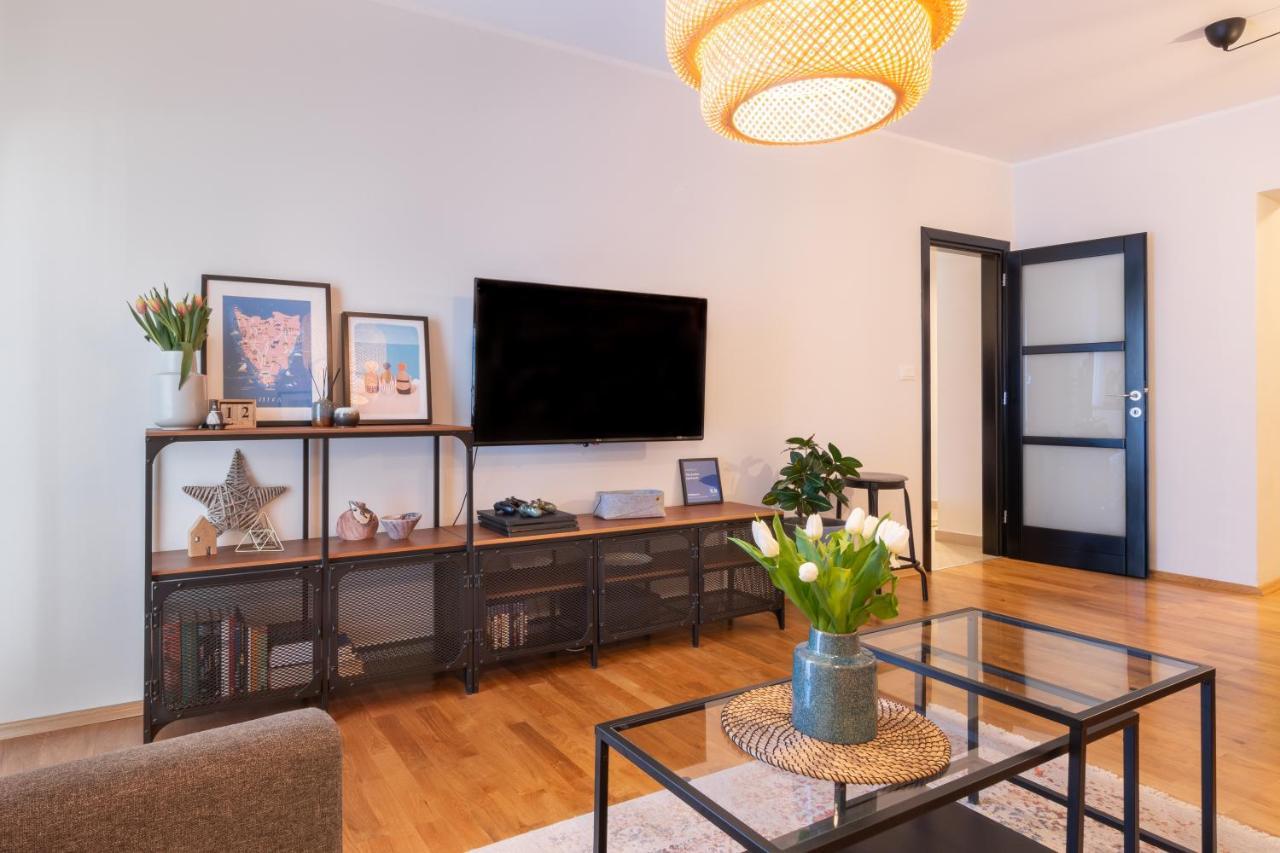 City Garden Apartment Пореч Экстерьер фото