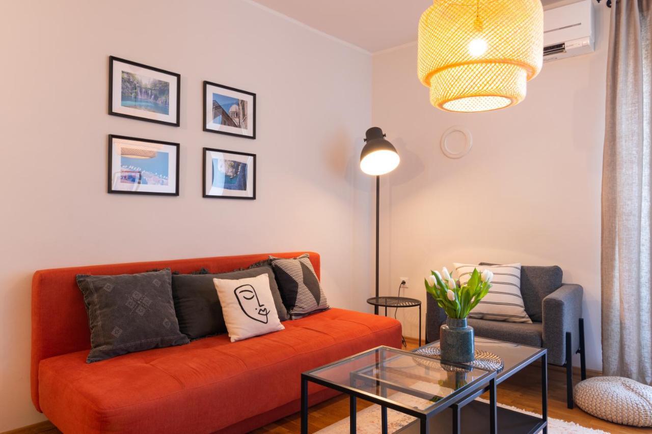 City Garden Apartment Пореч Экстерьер фото