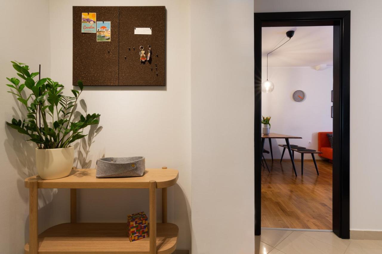City Garden Apartment Пореч Экстерьер фото